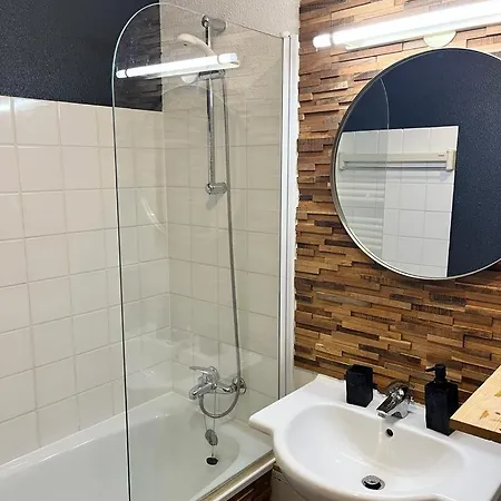 Val Thorens Appart Cosy 4 Personnes, Centre Station