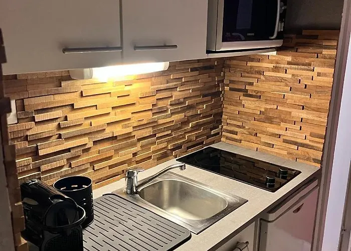 Cosy Centre Station Daire